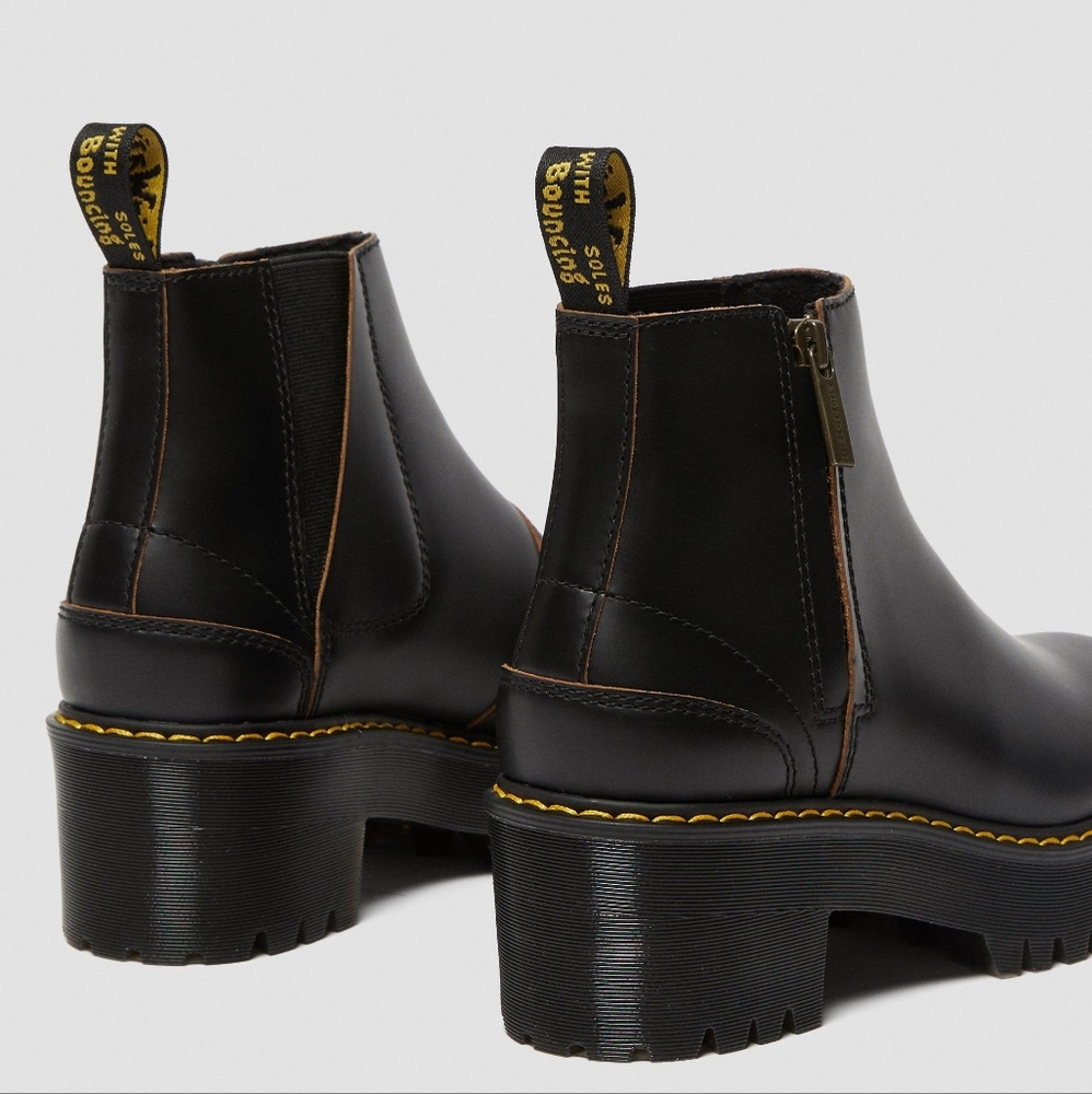 Dr. Martens Rometty Chelsea Boot Womens Quad Platform Black Smooth Leather New - Picture 11 of 14